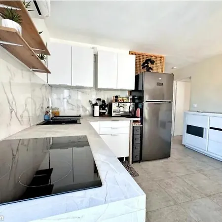 Entiere Port Et Bandol